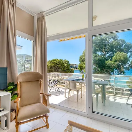 Apartment With View *