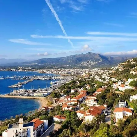 With View Montjoi